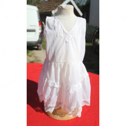 petite combinaison ou robe nylon dentelle blanche neuve  2 ans