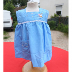 petite robe vintage nylon bleue bateaux  enfant ou poupée neuve 18 mois