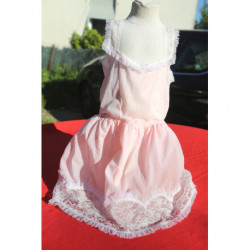 petite combinaison ou robe princesse nylon rose dentelle neuve 8 ans