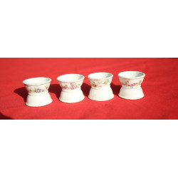 4 coquetier diabolo  porcelaine ancien décor de fleurs